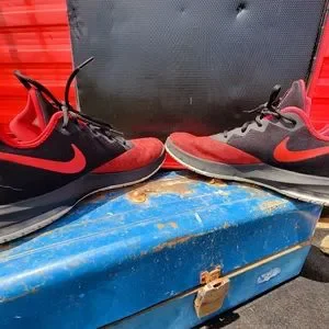 Shoes | Nike Airmax Infiltrate Mens Size 11 | Poshmark display picture 2